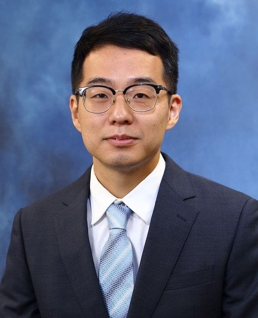 Dr. Dongkun Han